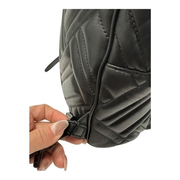 Michael Kors Abbey Medium Backpack Leather Quilted Black - Picture 11 of 11